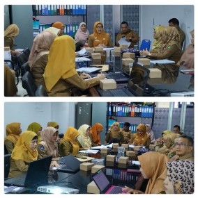 Rapat Fasilitasi Penyusunan Ranpergub Pengelolaan Keuangan BLUD SMK Negeri.
